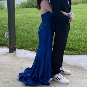 ROYAL BLUE SPARKLY PROM DRESS